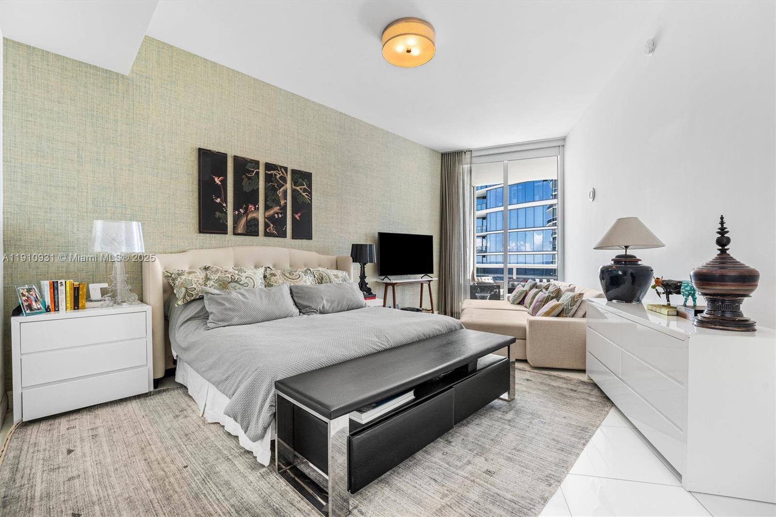 TDR TOWER III CONDO - Residential Lease