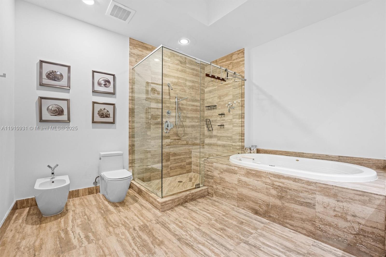 TDR TOWER III CONDO - Residential Lease