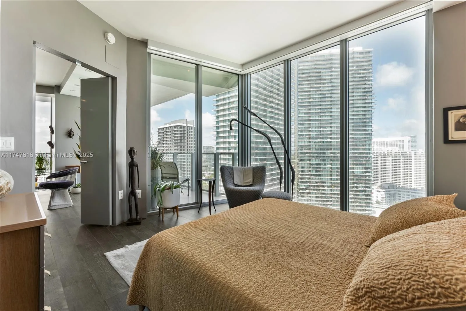 Miami, Florida 33137, United States, 2 Bedrooms Bedrooms, ,3 BathroomsBathrooms,Residential,Active,1431