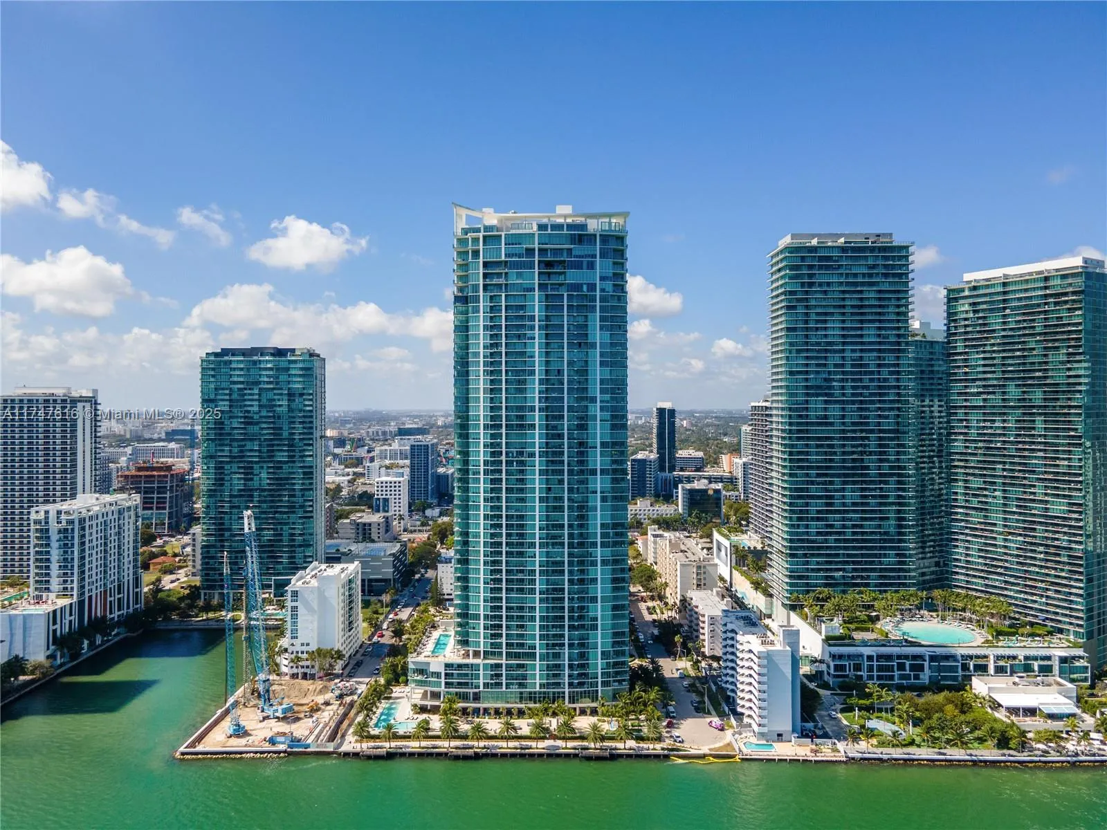 Miami, Florida 33137, United States, 2 Bedrooms Bedrooms, ,3 BathroomsBathrooms,Residential,Active,1431