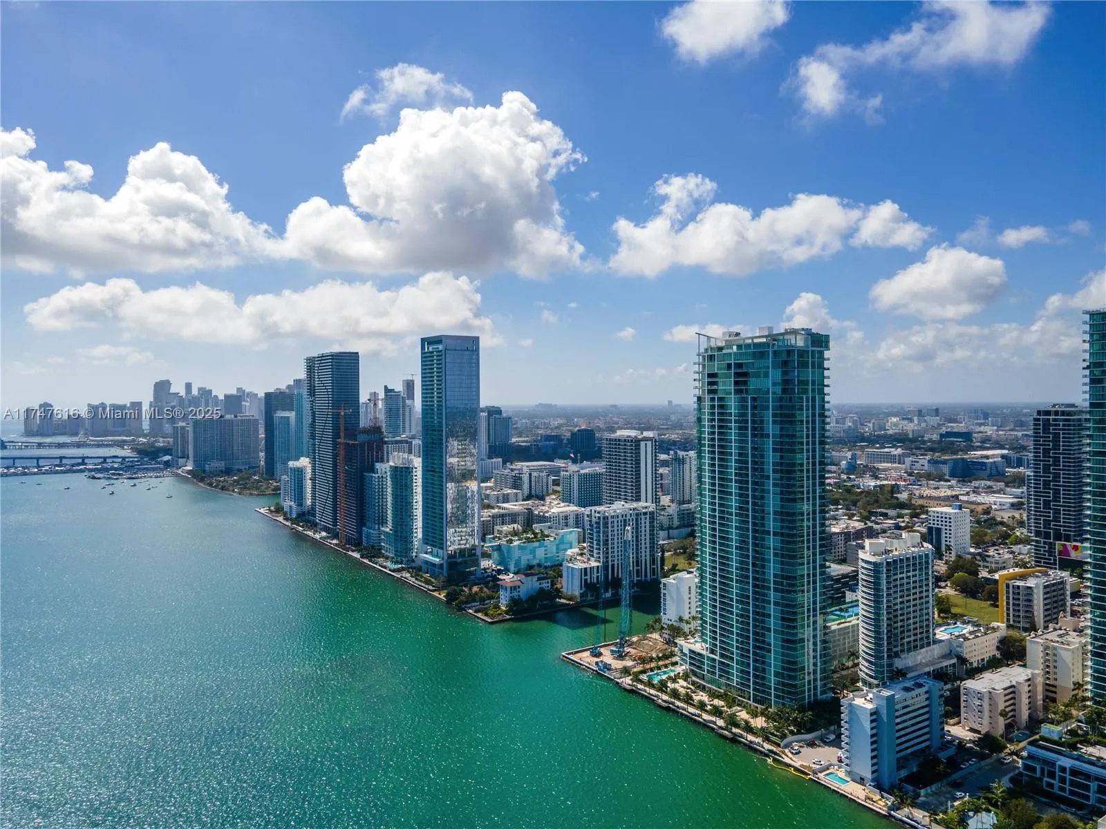 Miami, Florida 33137, United States, 2 Bedrooms Bedrooms, ,3 BathroomsBathrooms,Residential,Active,1431