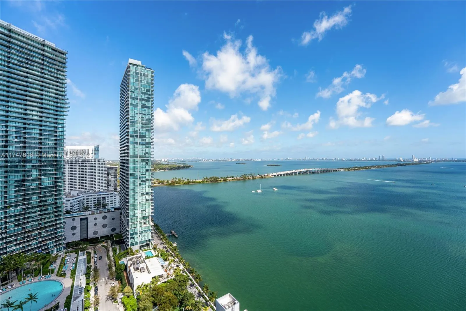 Miami, Florida 33137, United States, 2 Bedrooms Bedrooms, ,3 BathroomsBathrooms,Residential,Active,1431