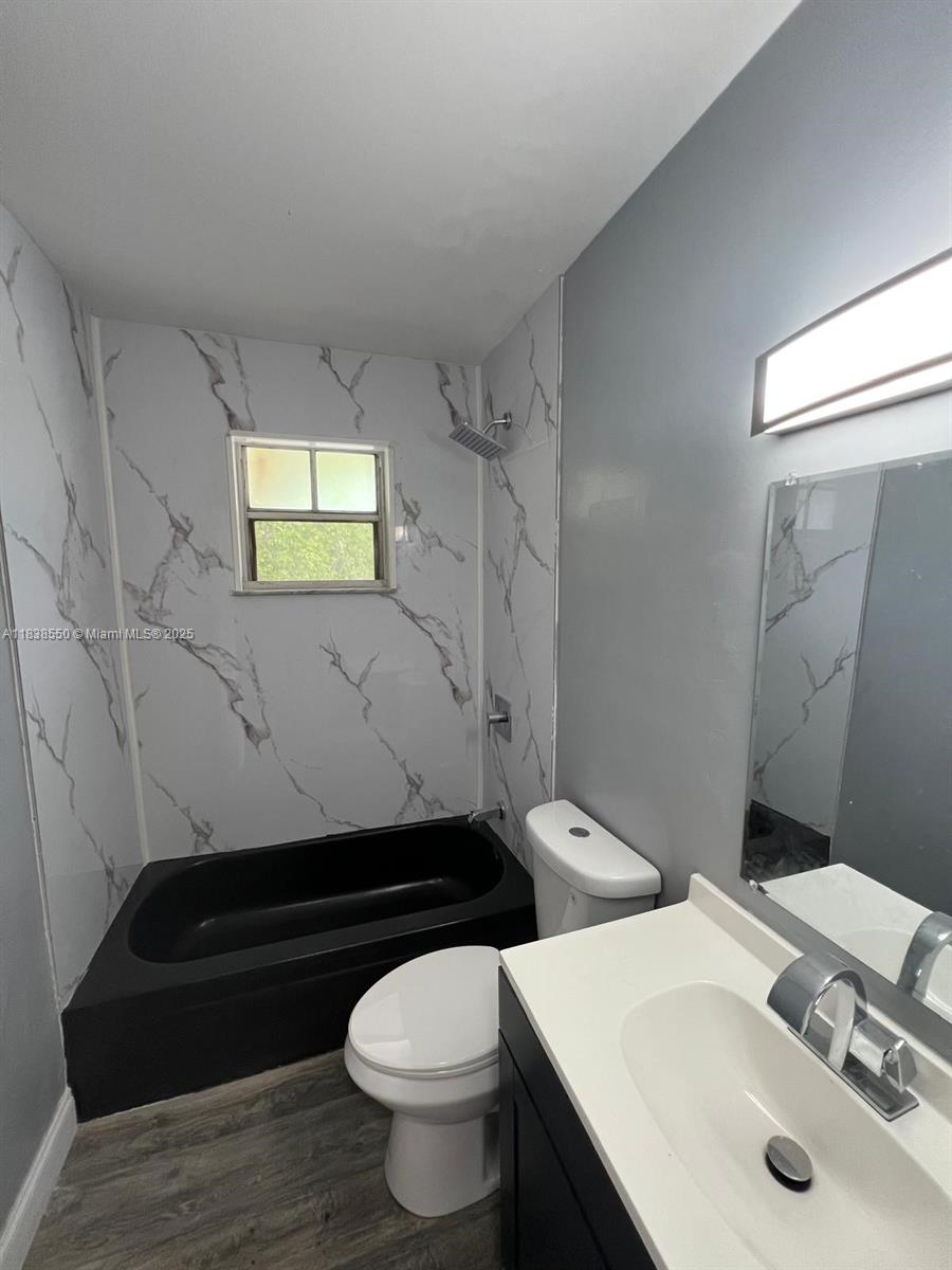 MOUNTCLAIR VILLAS CONDO - Residential Lease