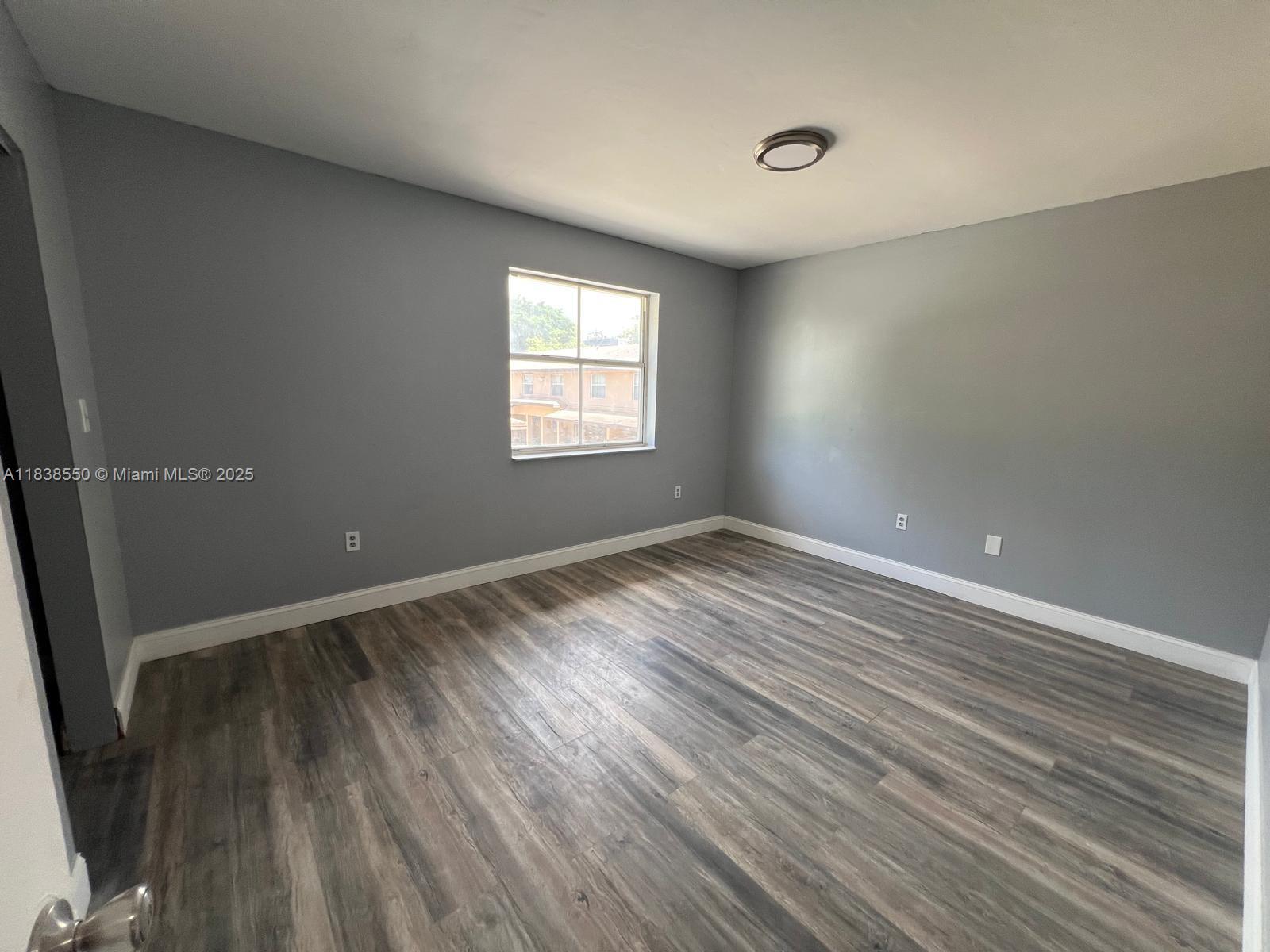 MOUNTCLAIR VILLAS CONDO - Residential Lease