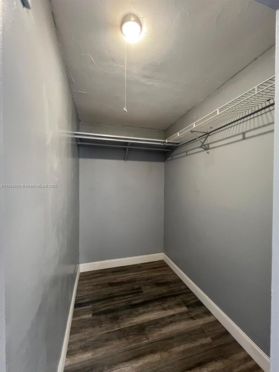 MOUNTCLAIR VILLAS CONDO - Residential Lease