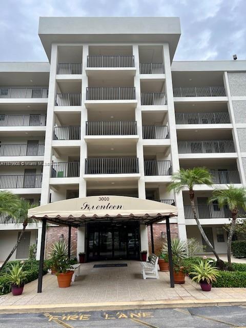 NO 17 PALM-AIRE COUNTRY C - Residential