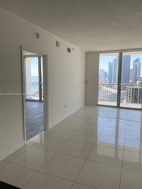 OPERA TOWER CONDO - Residential