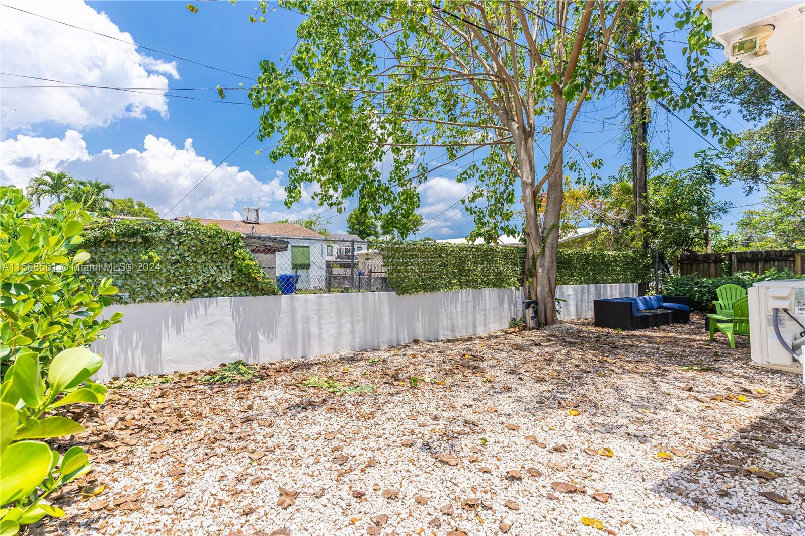COLUMBIA PARK CORR PL - Residential