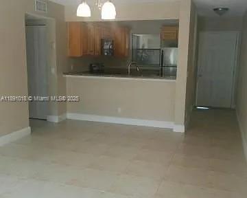 PALM BEACH PLACE CONDO - Residential