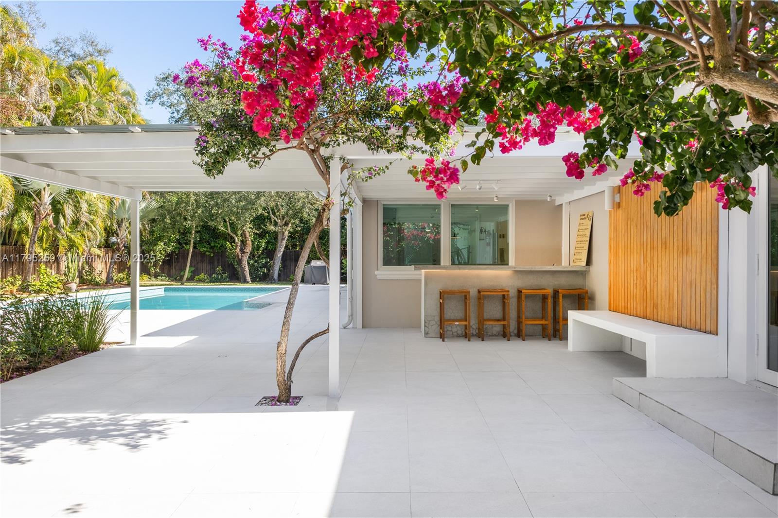 8295 Sw 116th St, Miami, Broward County, Florida - 4 Bedrooms  
3 Bathrooms - 