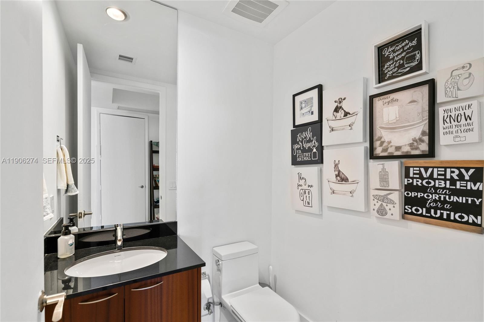 TRUMP TOWER II CONDO - Residential