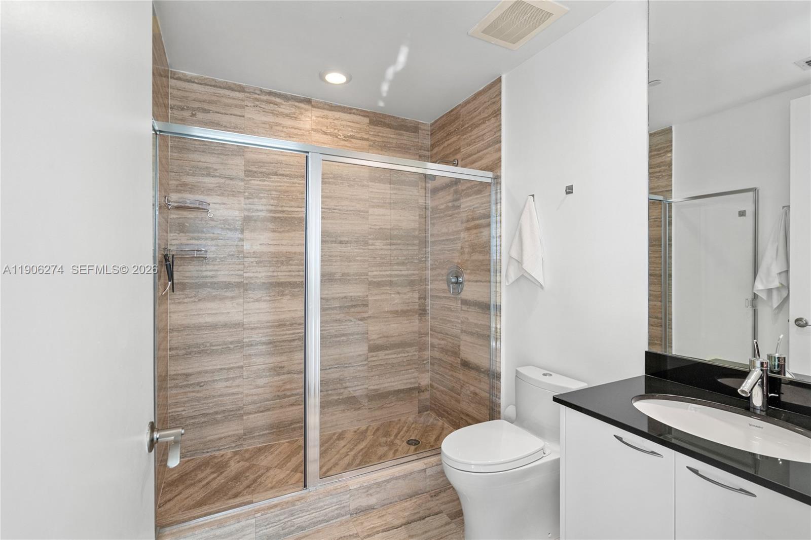 TRUMP TOWER II CONDO - Residential