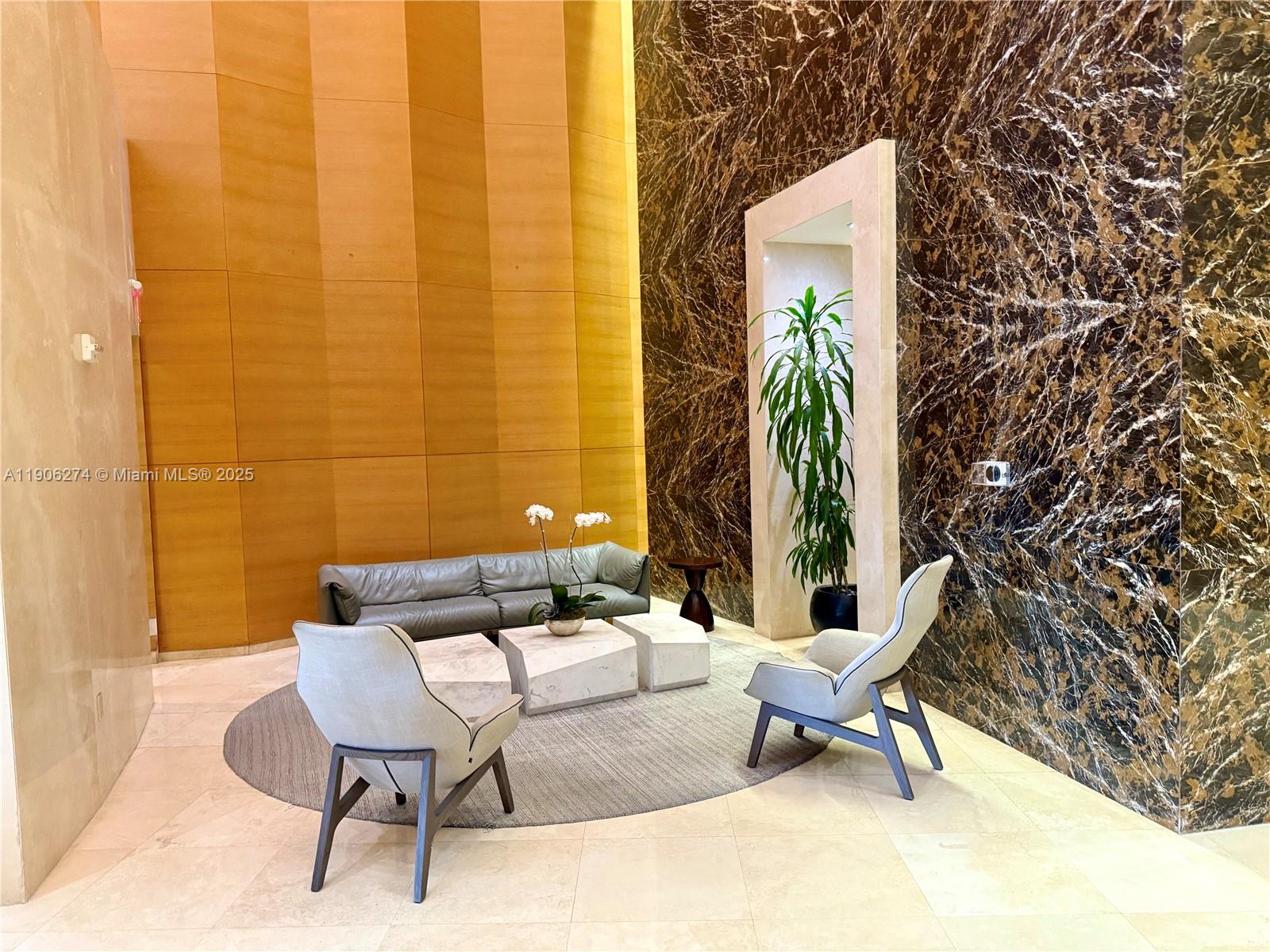 TRUMP TOWER II CONDO - Residential