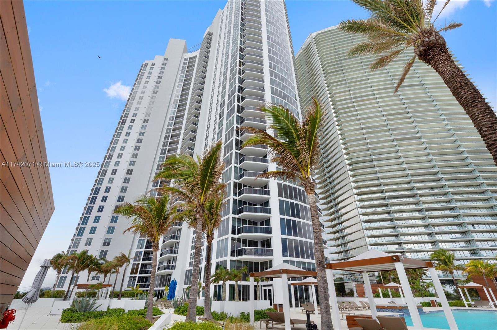 OCEAN THREE CONDO - Residential