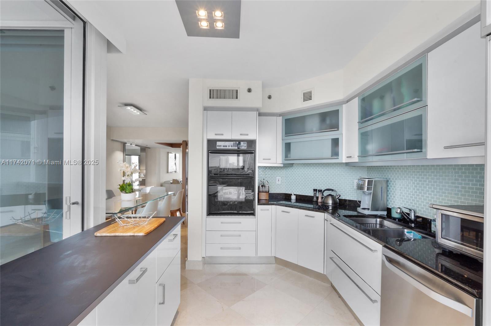 OCEAN THREE CONDO - Residential