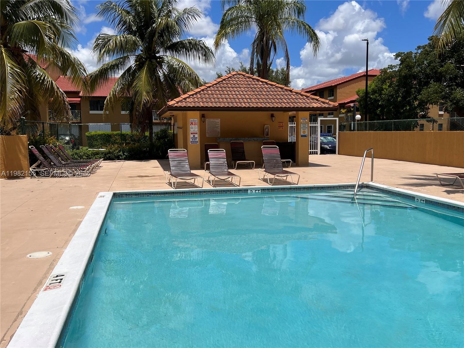 THE COURTS AT KENDALL - Residential Lease