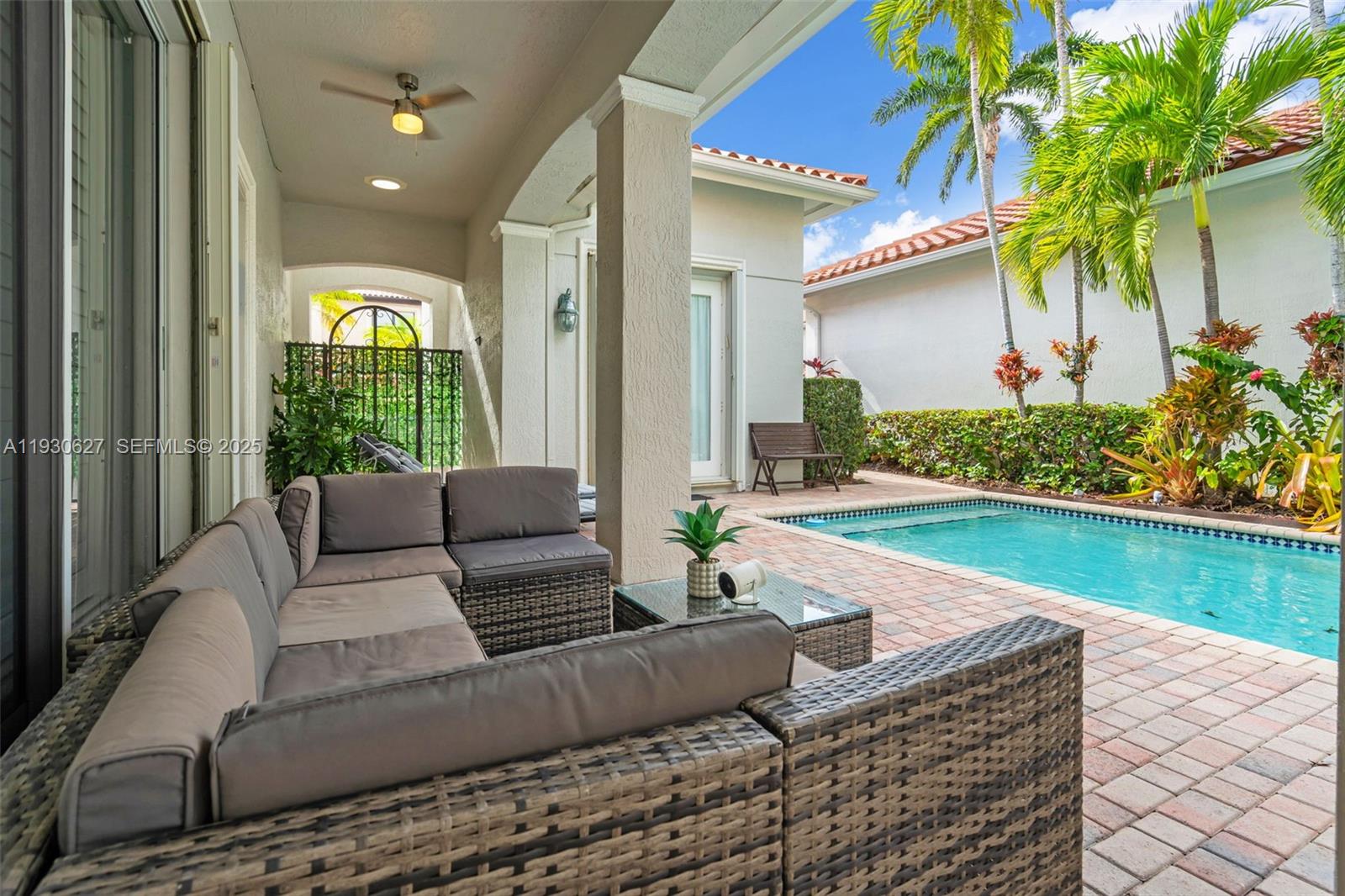 THREE ISLANDS 3RD SECTION - Residential