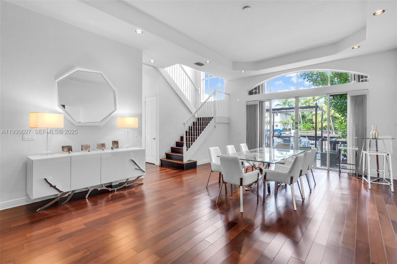 THREE ISLANDS 3RD SECTION - Residential