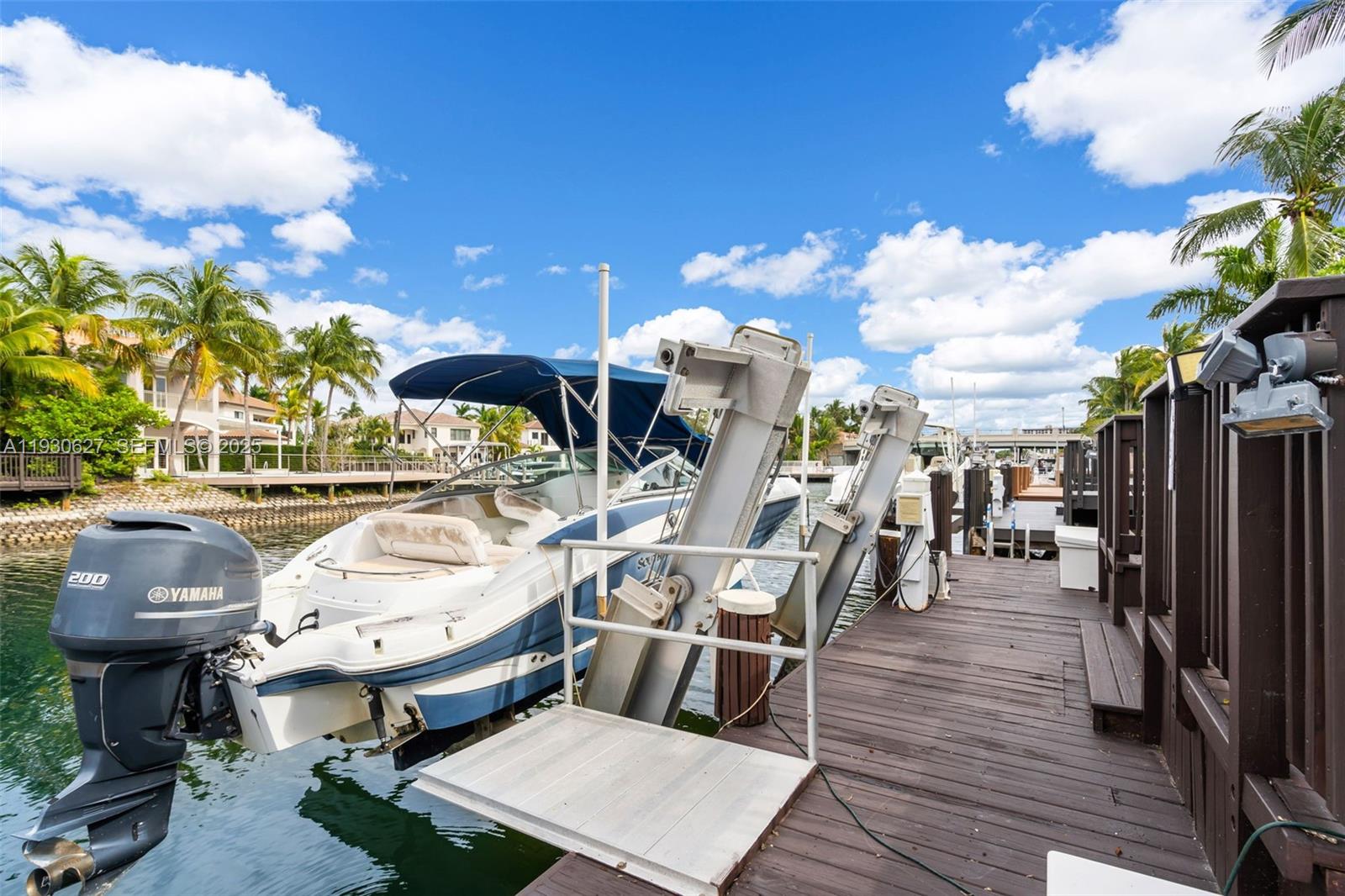 THREE ISLANDS 3RD SECTION - Residential