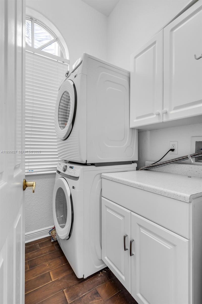 THREE ISLANDS 3RD SECTION - Residential