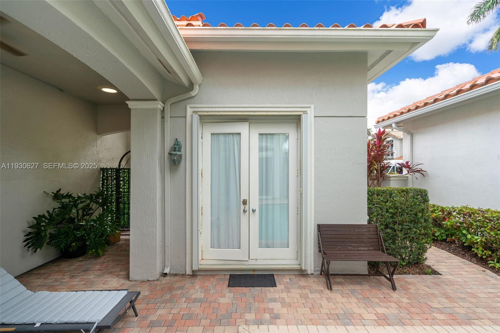 THREE ISLANDS 3RD SECTION - Residential