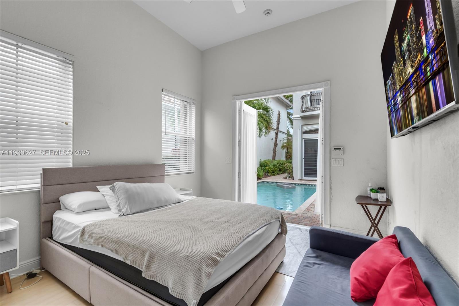 THREE ISLANDS 3RD SECTION - Residential