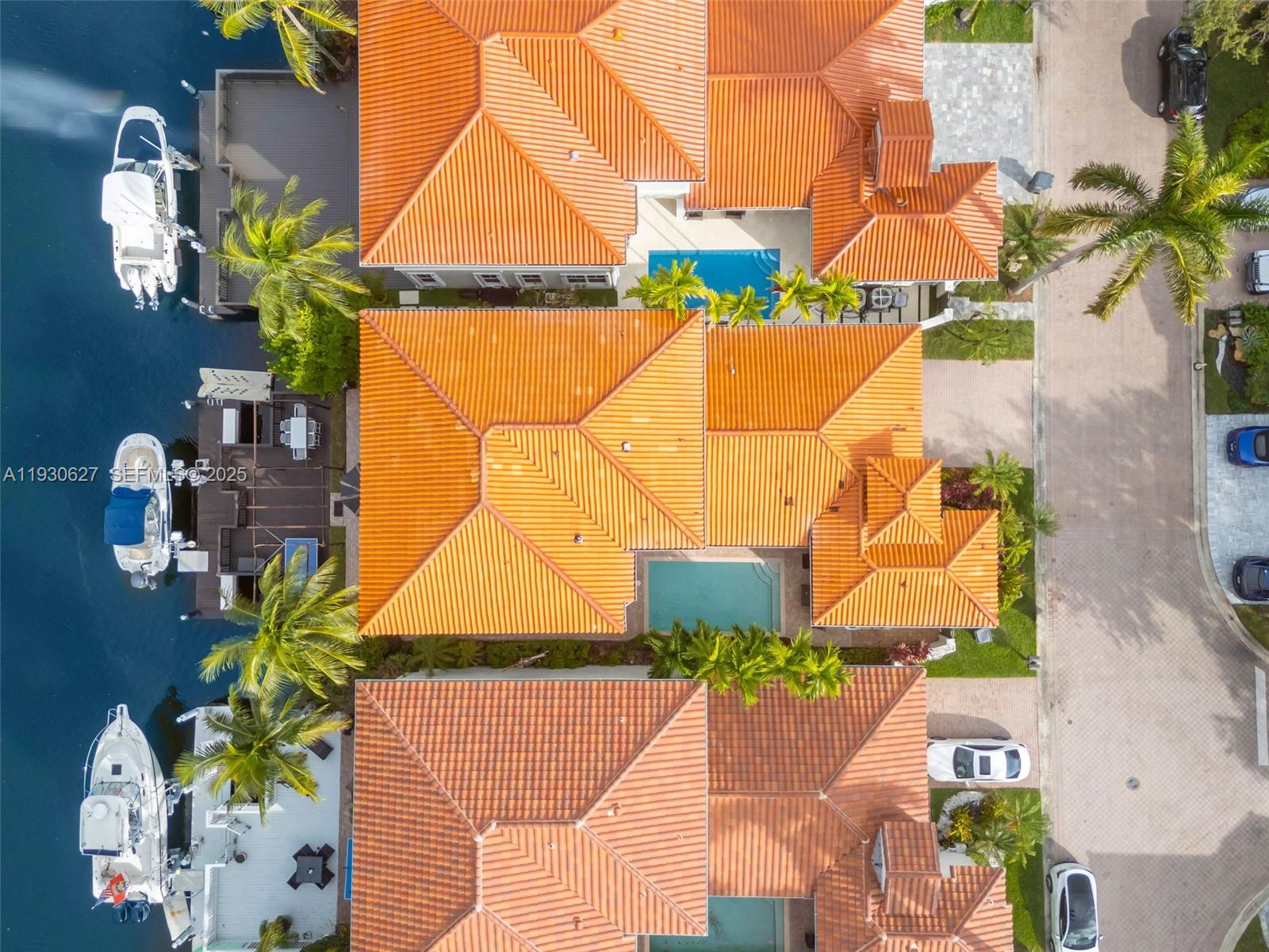 THREE ISLANDS 3RD SECTION - Residential