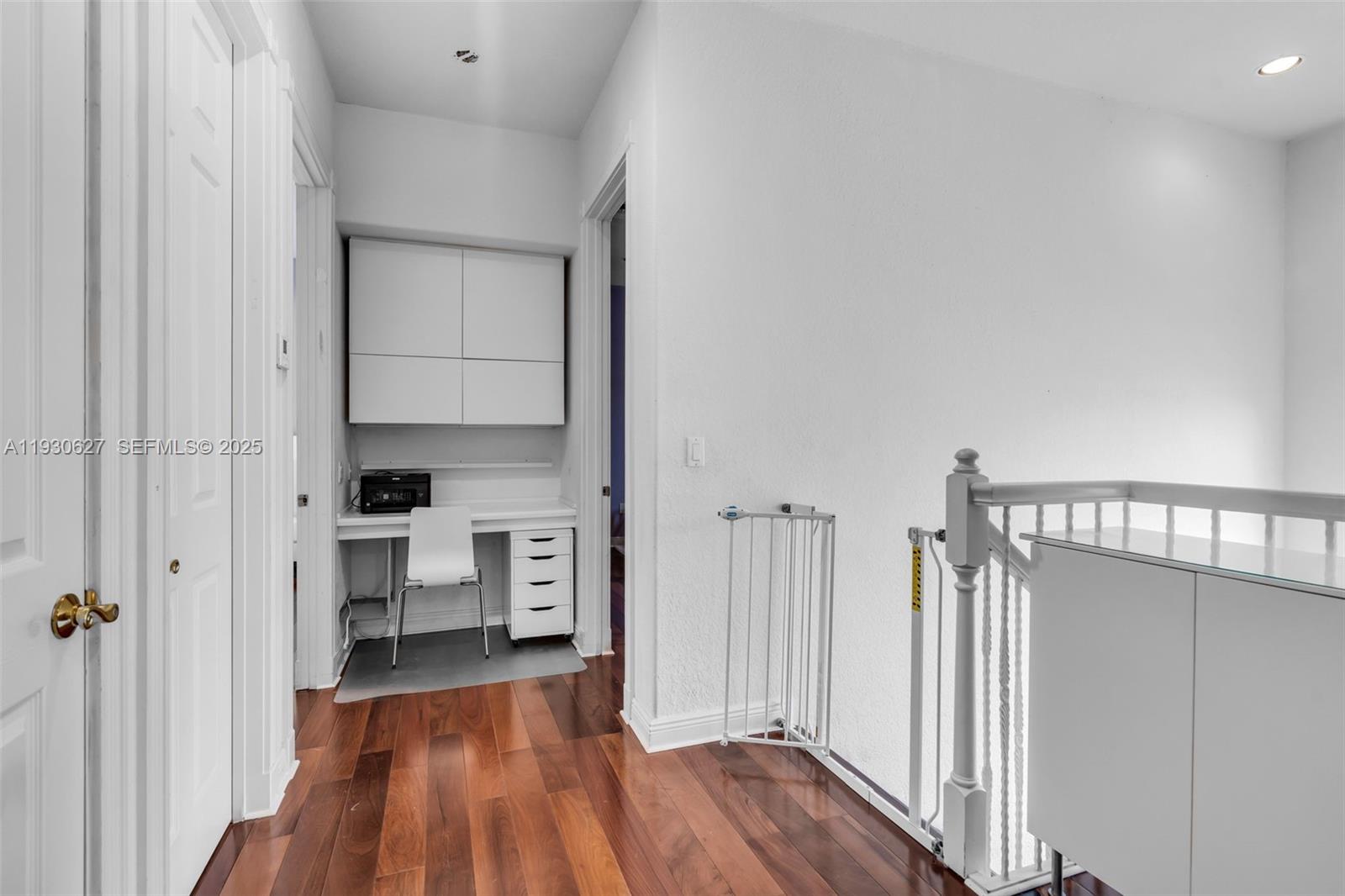 THREE ISLANDS 3RD SECTION - Residential