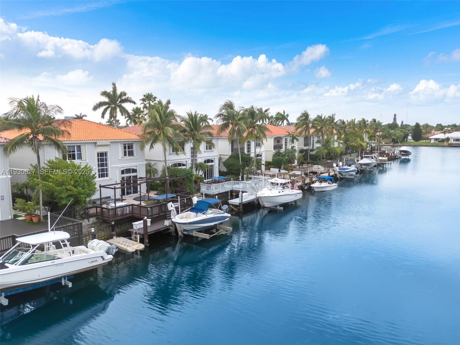 THREE ISLANDS 3RD SECTION - Residential