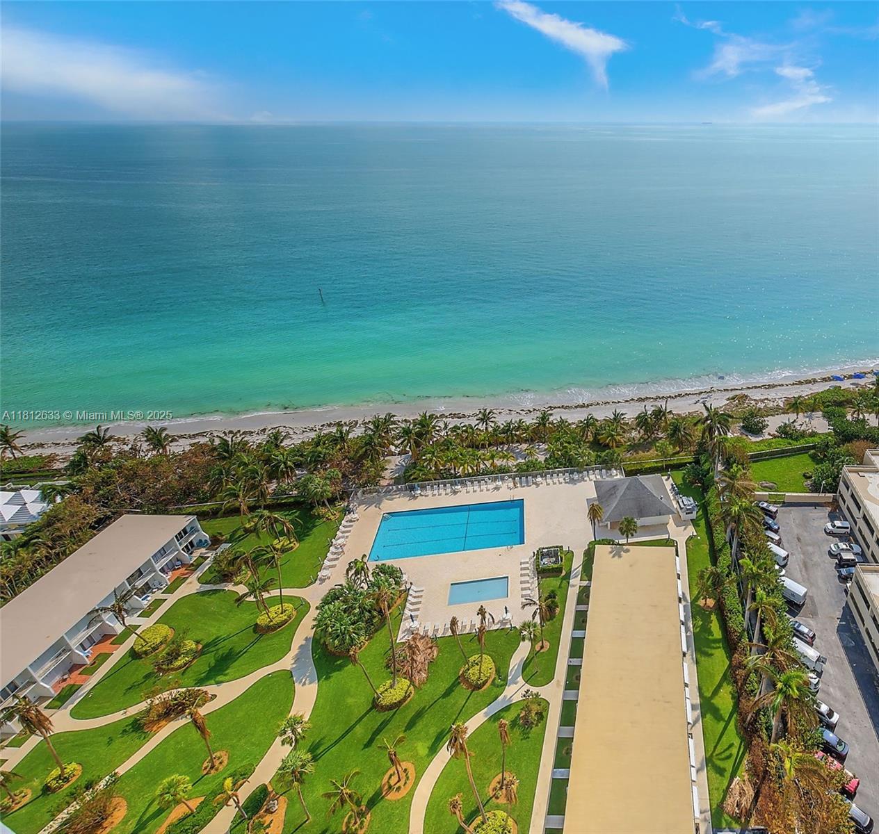 881 Ocean Dr 22A, Key Biscayne, Miami-Dade County, Florida - 3 Bedrooms  
3 Bathrooms - 