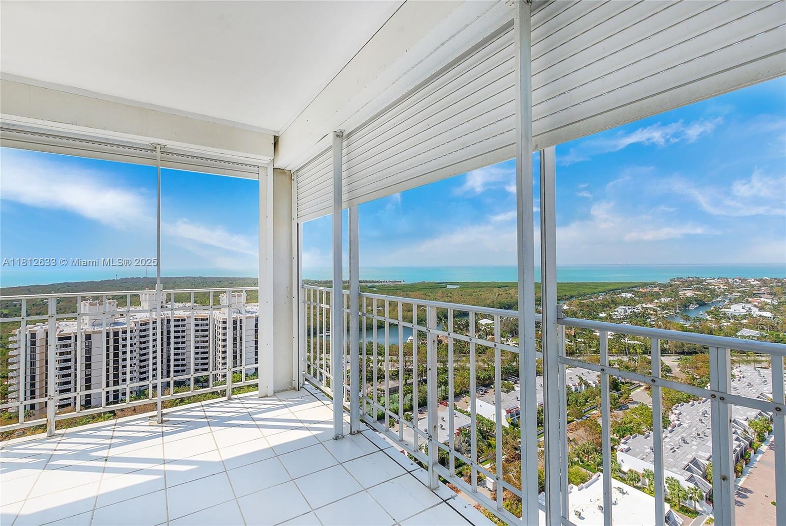 CASA DEL MAR CONDO - Residential Lease