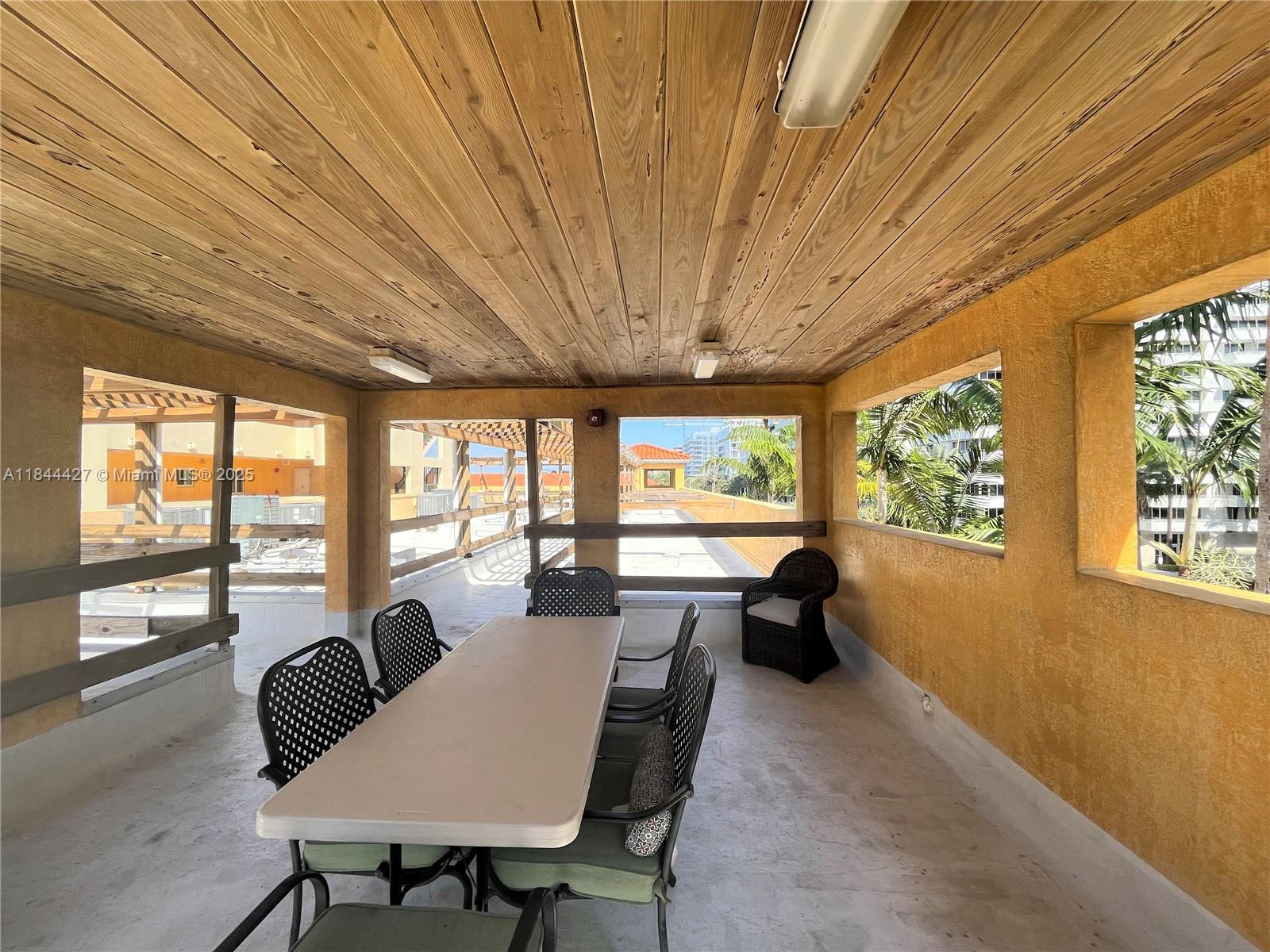 SURFSIDE PALMS CONDO - Residential