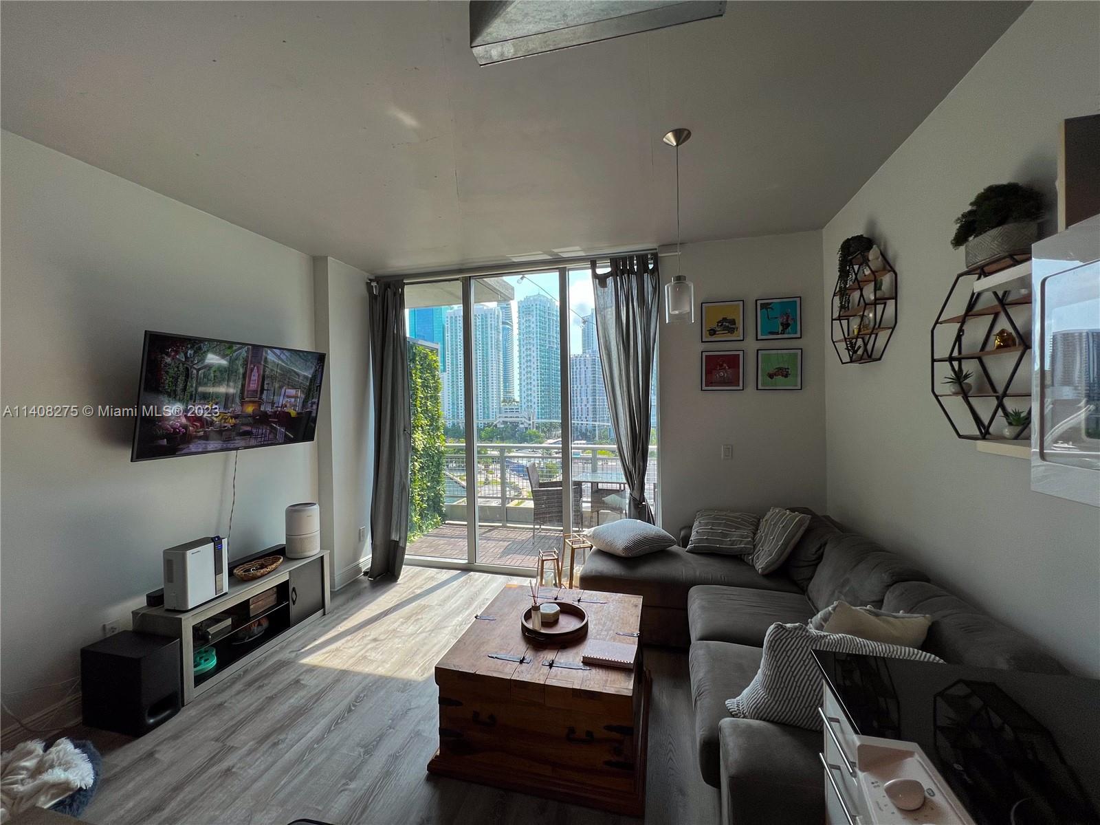 NEO VERTIKA CONDO - Residential