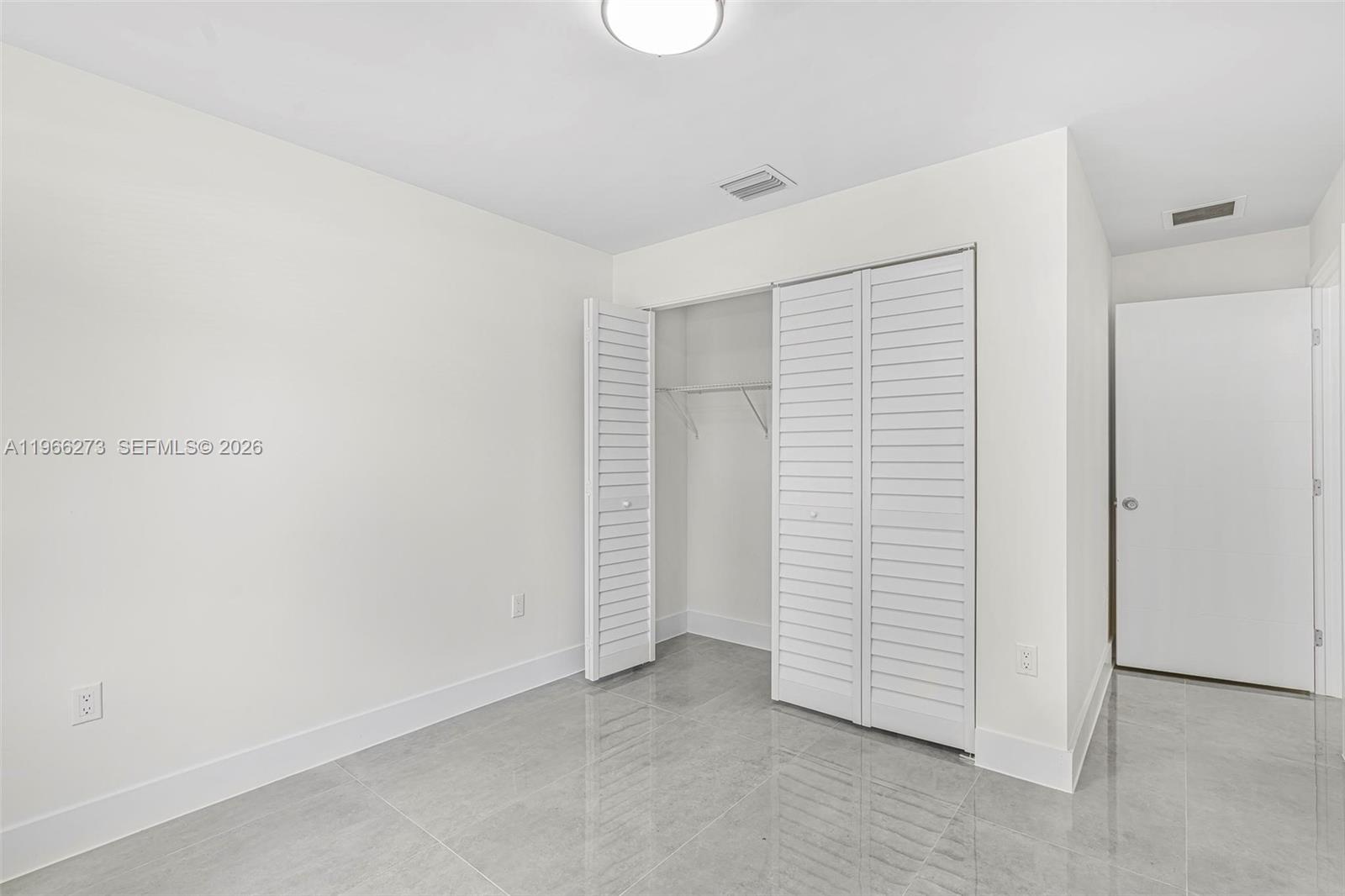 BOWLING GREEN - Residential