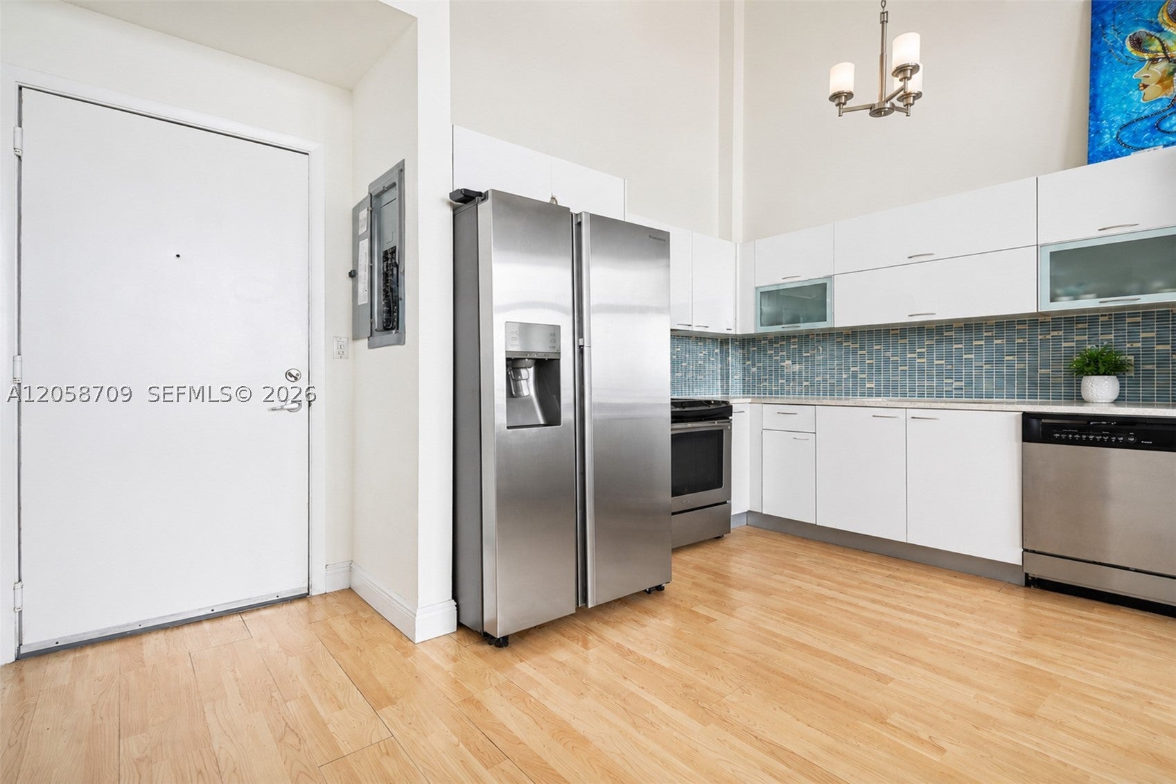 133 NE 2nd Ave 3617
