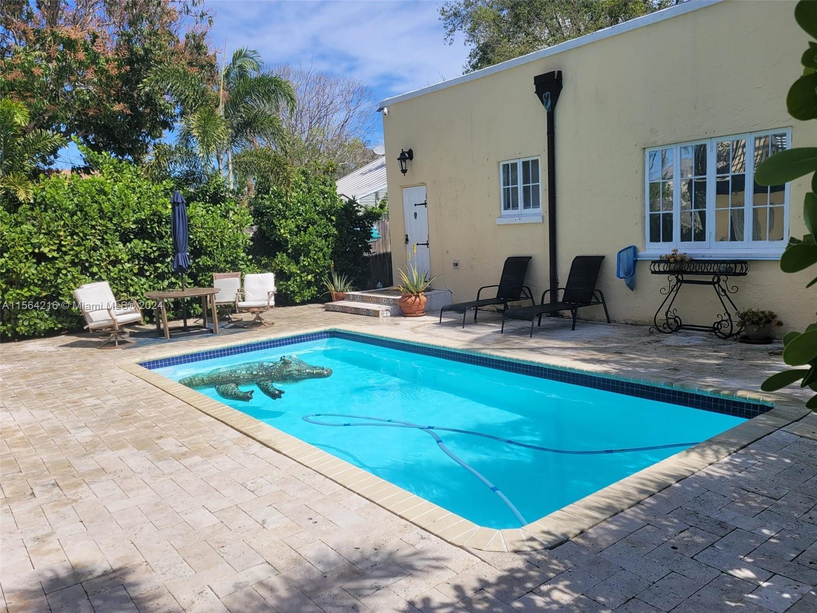 Rental Property at 801 N Federal Hwy Hwy A, Lake Worth, Palm Beach County, Florida - Bedrooms: 3 
Bathrooms: 2  - $4,879 MO.