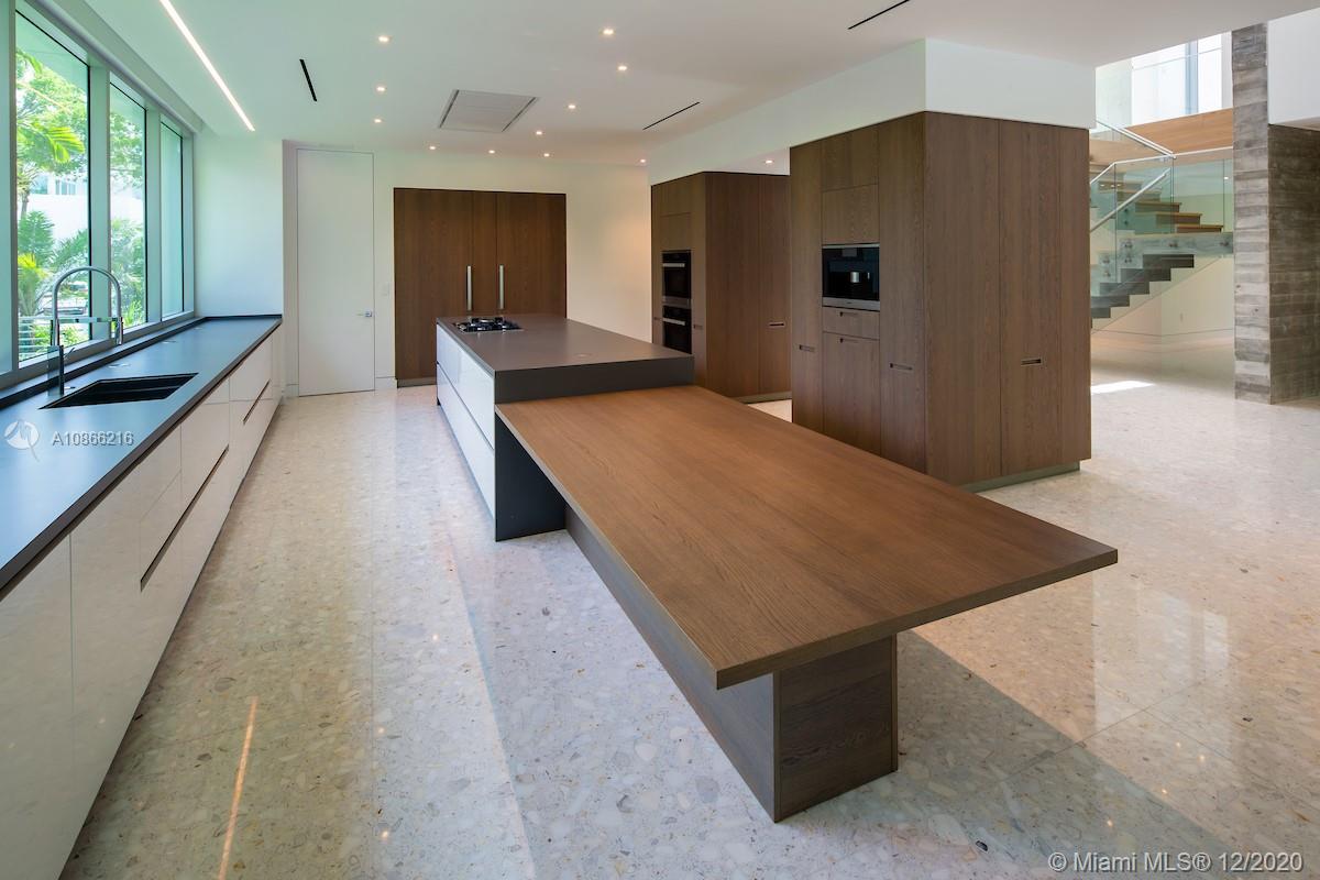 HOLIDAY COLONY - Residential