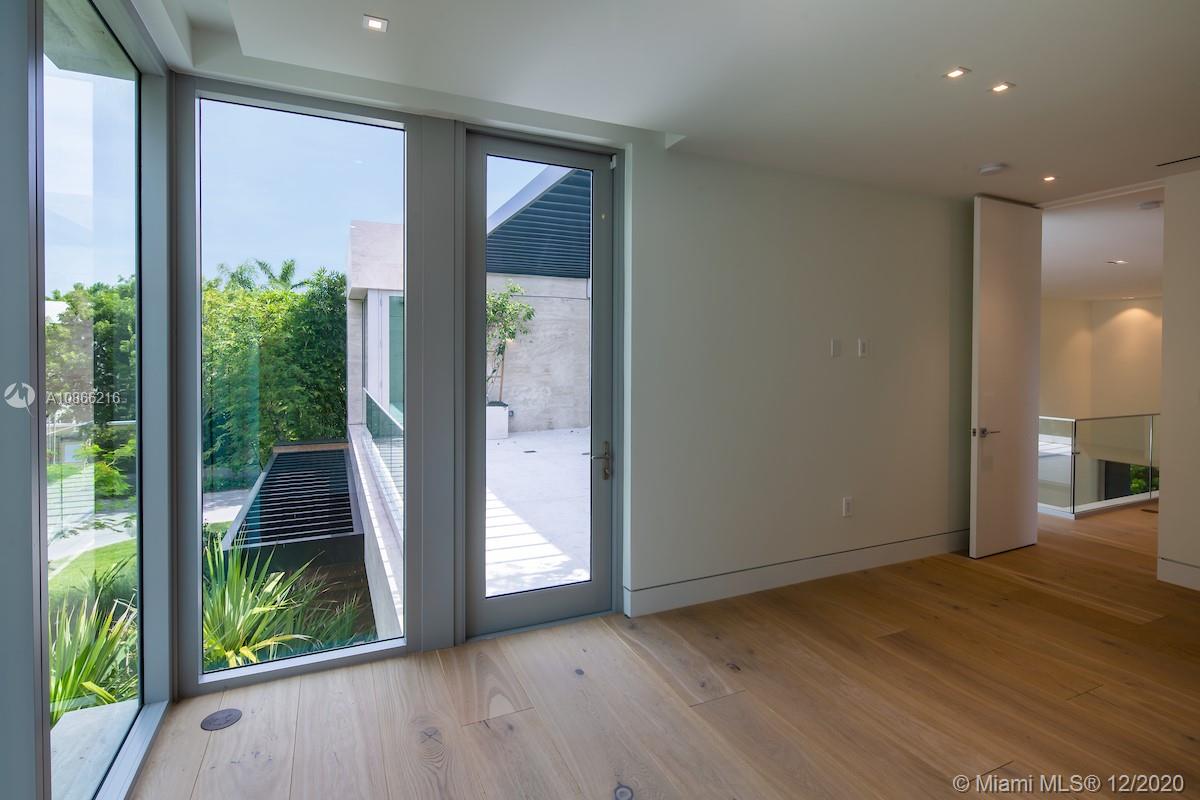 HOLIDAY COLONY - Residential