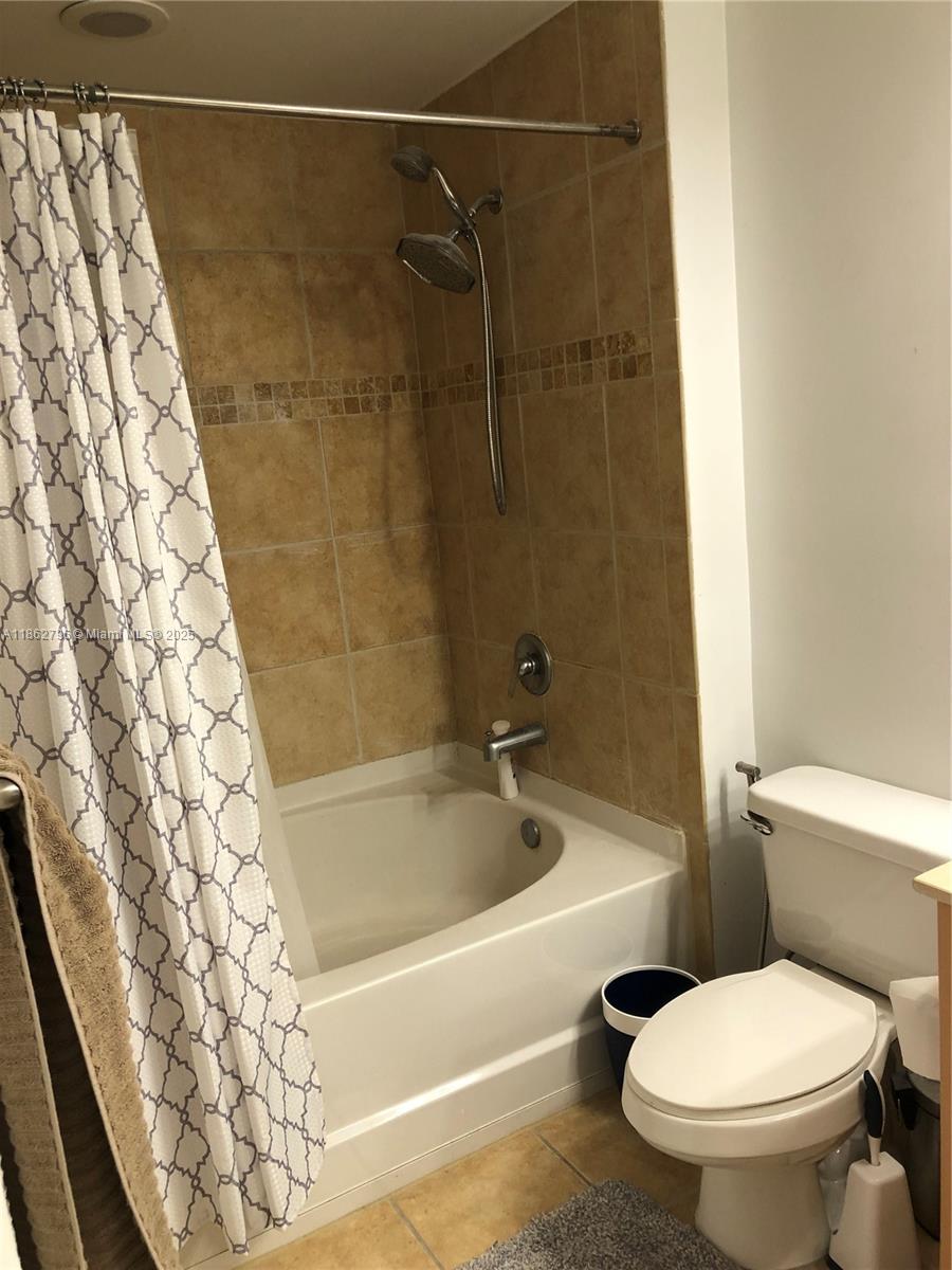 NURIVER LANDING CONDO - Residential