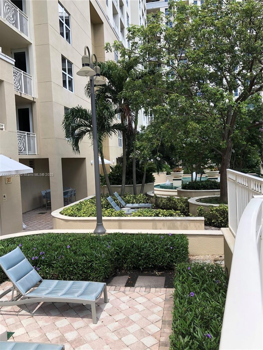 NURIVER LANDING CONDO - Residential
