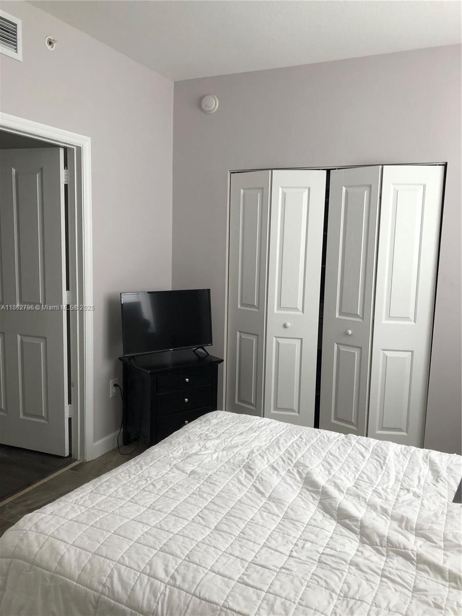 NURIVER LANDING CONDO - Residential