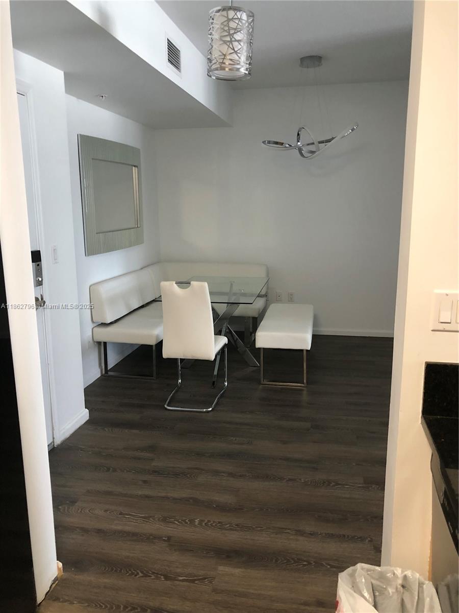 NURIVER LANDING CONDO - Residential