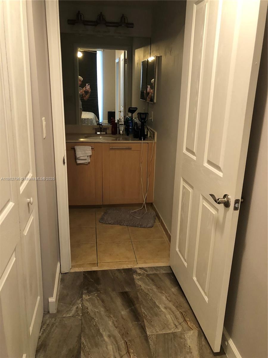 NURIVER LANDING CONDO - Residential