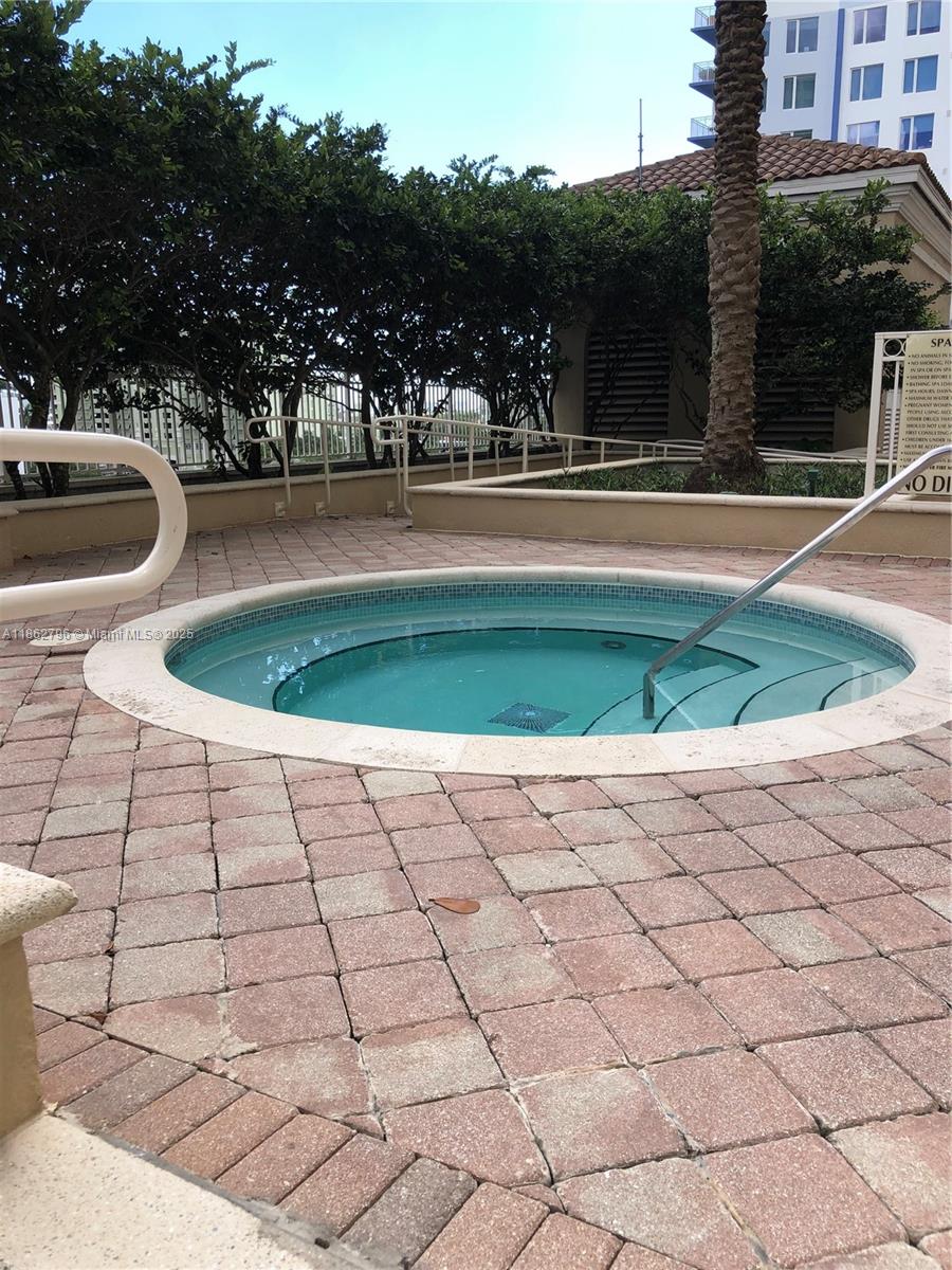 NURIVER LANDING CONDO - Residential