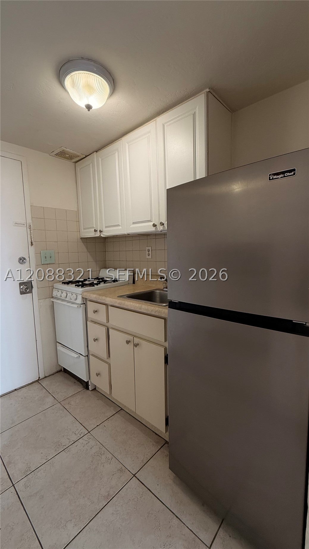 6484 Indian Creek Drive 239
