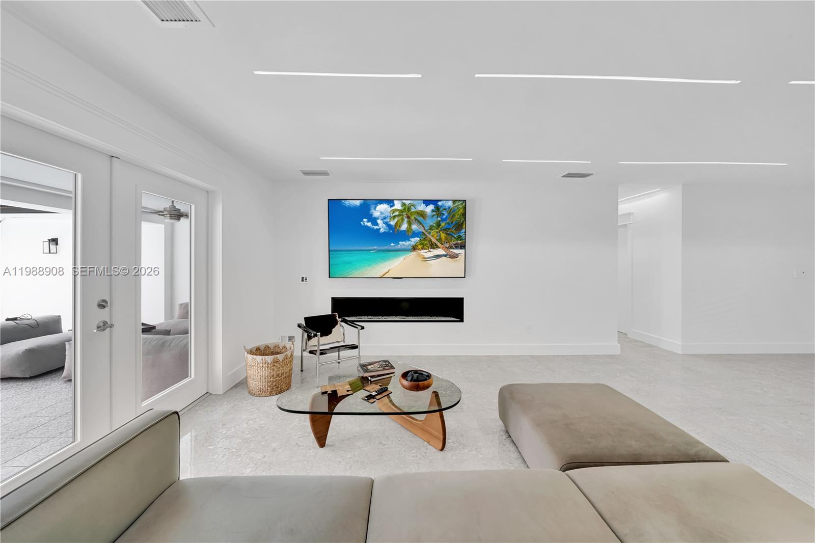 THOUSAND PINES - Residential