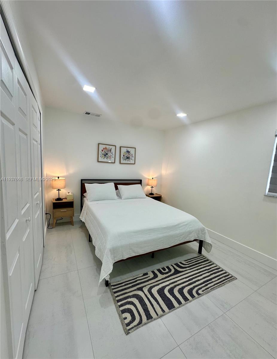 ADVENTURE HOMES - Residential