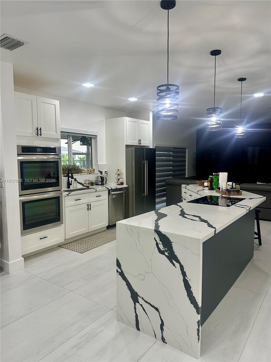 ADVENTURE HOMES - Residential