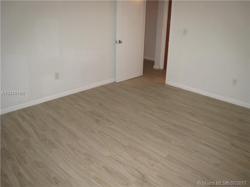 LENOX MANOR - Residential Lease