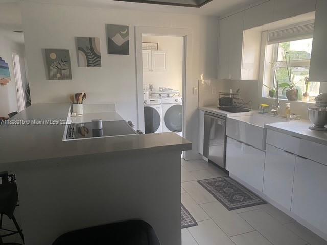 COCONUT GROVE - Residential